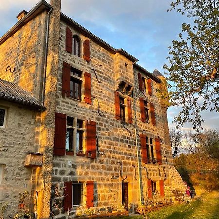 Manoir Du Grail Bed and Breakfast Devesset Exteriör bild