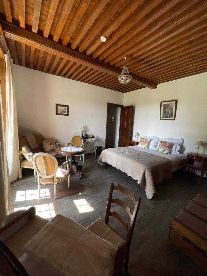 Manoir Du Grail Bed and Breakfast Devesset Exteriör bild