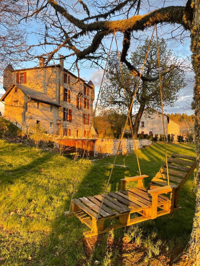 Manoir Du Grail Bed and Breakfast Devesset Exteriör bild